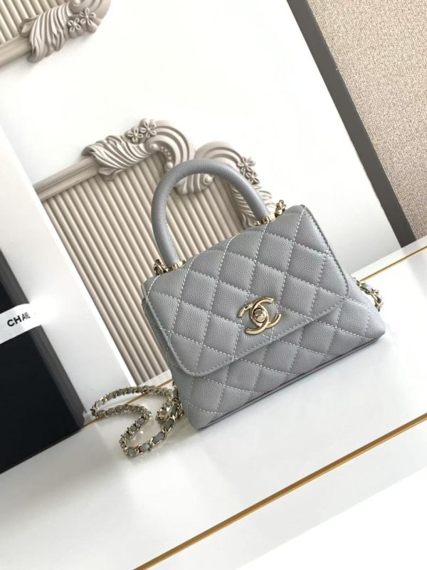 Chanel cocohandle classic handbag - Image 3