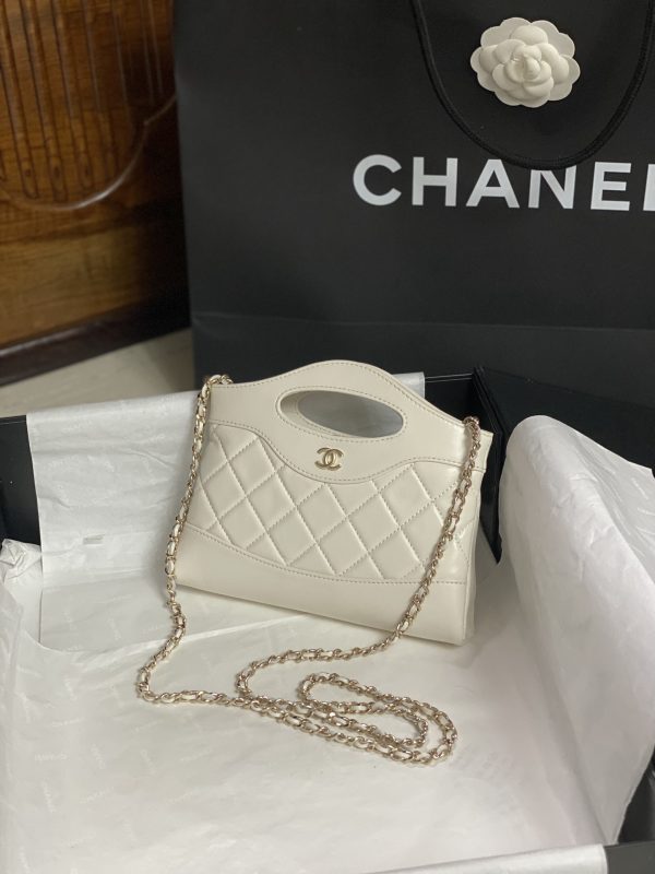 Chanel super hot portable shoulder bag - Image 5