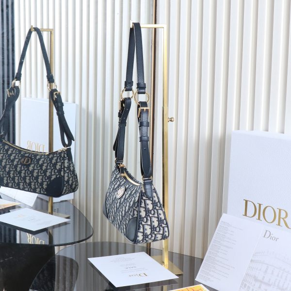 Dior boutique printed messenger bag - Image 3
