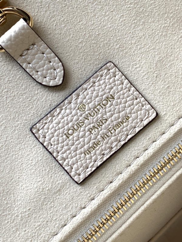 LV boutique printed handbag - Image 4