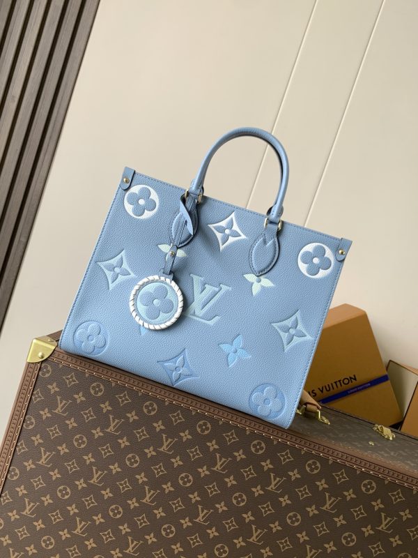 LV boutique printed handbag - Image 5