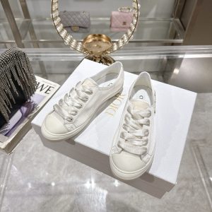 New Lucky Series Satin Small White Shoes